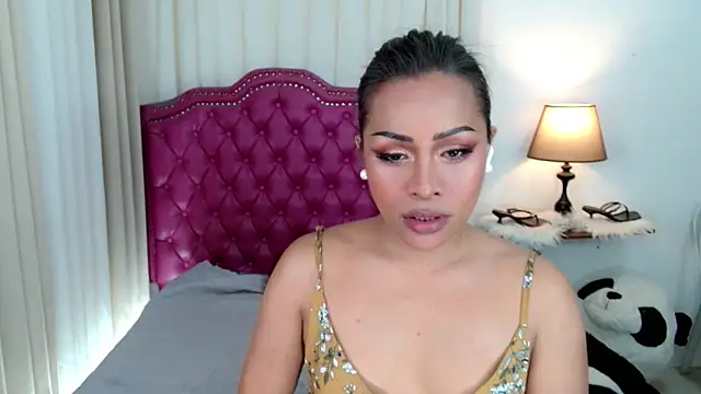 DreamLADYBOY Live Webcam on Stripchat