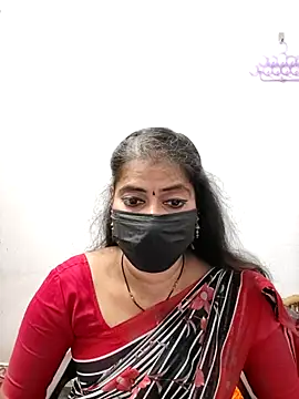 Webcam Model (tamil_Sigappu_Roja)  is live.Free join now!