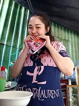 lin-kute98 - Lin-kute98's free webcam