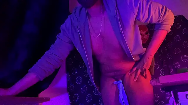 guyst049 - Guyst049's free webcam