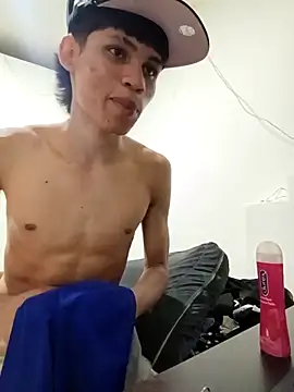 mazo18 (M twink) - me vengo