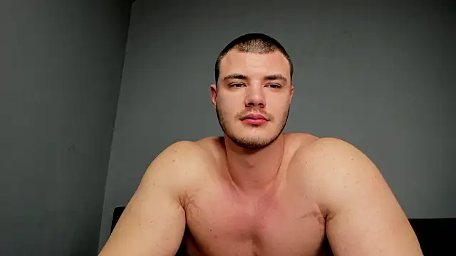 troy_bigtitan (M young) - Masturbation of my huge cock for you