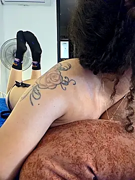 miafresa_hot (F young) - YES EAT MY ASS DADDY🎁💜20,111,222,333