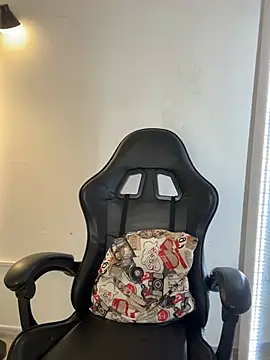 Webcam Model (_Bella_7)  is live.Free join now!