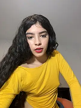 dani_bela Live Webcam on Stripchat