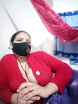 Webcam Model (Ripa-) is live