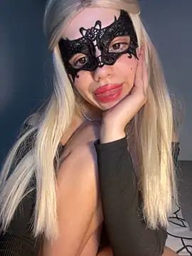 Webcam Model (s4rah)  is live.Free join now!