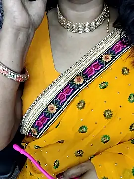 hotty_kavita (F milf) - Boobs soh 2 minute Lush control last tip