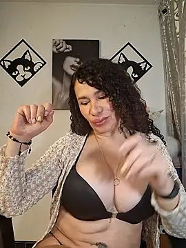 lina_444 - Lina_444's free webcam