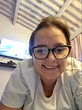 Webcam Model (MariaPau_83)  is live.Free join now!