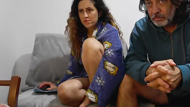 jeans_and_emma (Ask my age) - Pussy