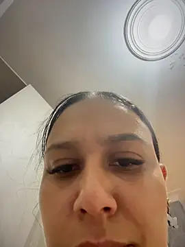 Webcam Model (MiilaBlake)  is live.Free join now!