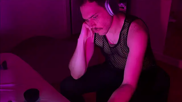 alwayshorneyxxx - AlwaysHorneyxxx's free webcam