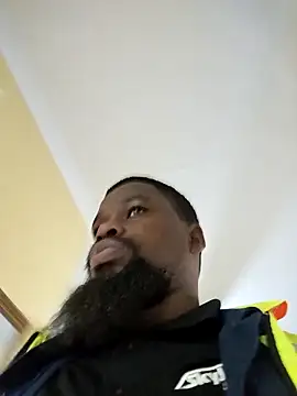 Chocolate_factory_man