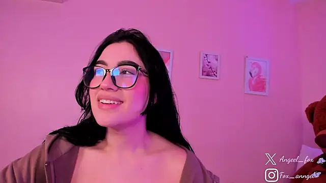 angeel_fox - Angeel_fox's free webcam