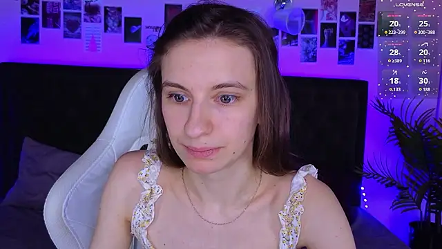 kaleriyaa_ - Kaleriyaa_'s free webcam