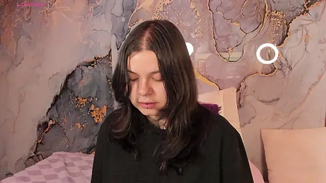 mey_moon - Mey_moon's free webcam