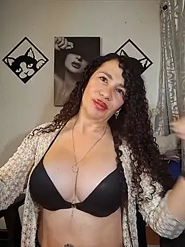 lina_444 - Lina_444's free webcam