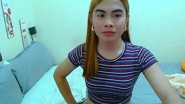 mikhaylahanderson - Mikhaylahanderson's free webcam