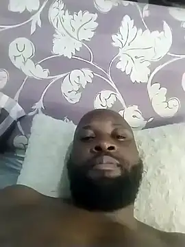 stallion100 - Stallion100's free webcam