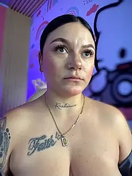 megaan__more - Megaan__More's free webcam