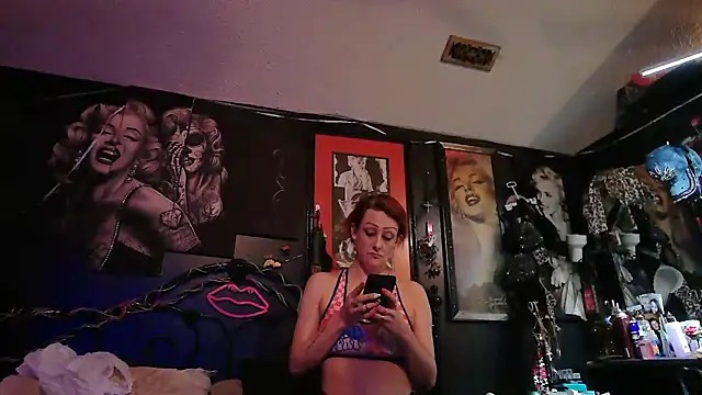 splash_queen420 - Splash_Queen420's free webcam