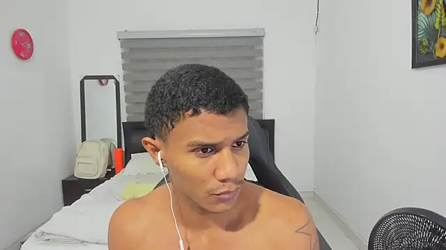 corzoethan - Corzoethan's free webcam