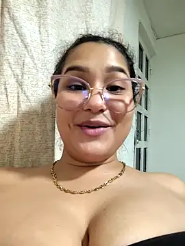 brendagirs - BrendaGirs's free webcam