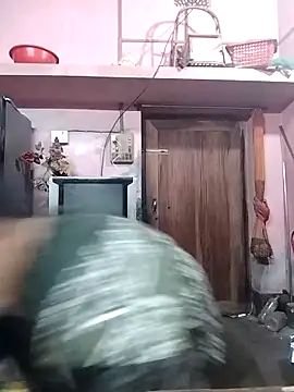 x_-hot - X_-hot's free webcam - UK Sex Cams