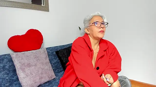 marilyn70 - Marilyn70's free webcam