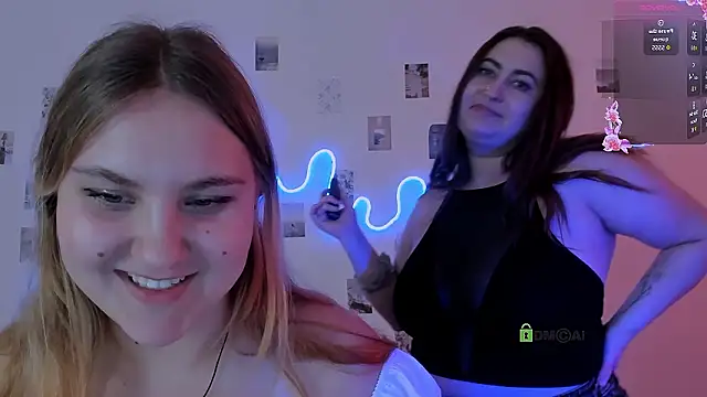 dina_bloom_ - Dina_bloom_'s free webcam - UK Sex Cams