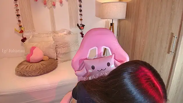 iriswest_ - Iriswest_'s free webcam