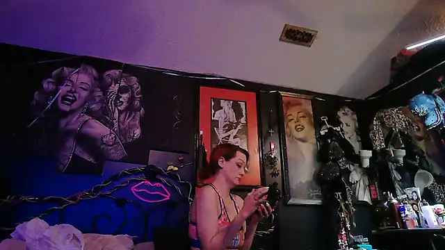 splash_queen420 - Splash_Queen420's free webcam - UK Sex Cams