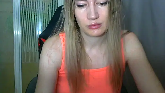 jessfoxxx - JessFoxxx's free webcam - UK Sex Cams