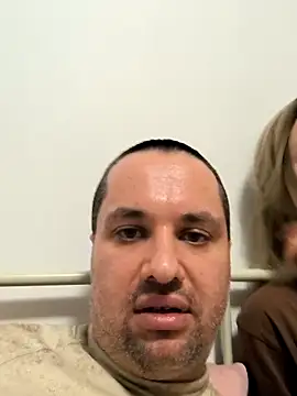 evrythingeverythere - EvrythingEverythere's free webcam - UK Sex Cams