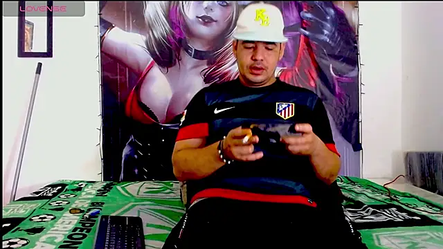 smith_hot29 - Smith_hot29's free webcam - UK Sex Cams