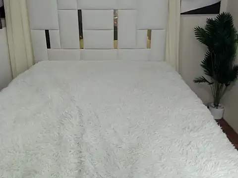 secretmiller_ - Secretmiller_'s free webcam - UK Sex Cams