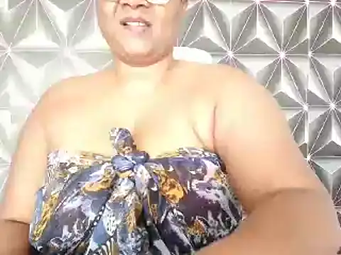 indiandelia - IndianDelia's free webcam