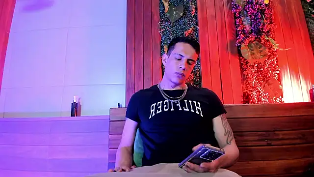 dustin_sonne - Dustin_Sonne's free webcam