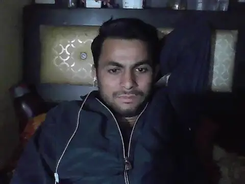 stubborndesiboy - Stubborndesiboy's free webcam