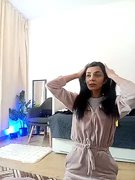 reneevoss - ReneeVoss's free webcam - UK Sex Cams