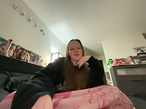 prettygirltracy_12 from StripChat is Freechat