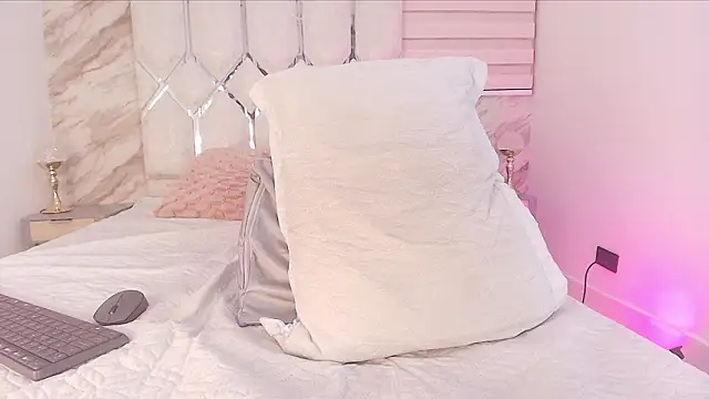 cataleya_ebony_ - Cataleya_ebony_'s free webcam