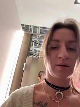 evvamur - EvvaMur's free webcam