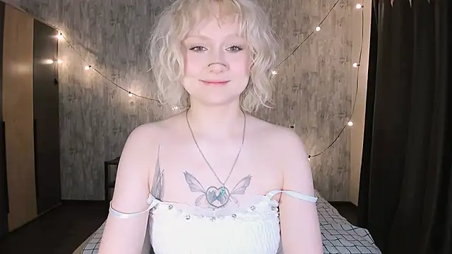 mariamango (F young) - top off