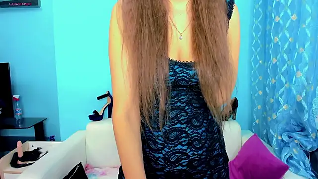 lindaalu - LindaaLu's free webcam