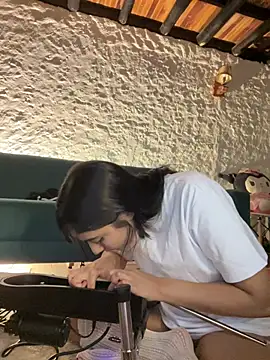 kaori_77 - Kaori_77's free webcam