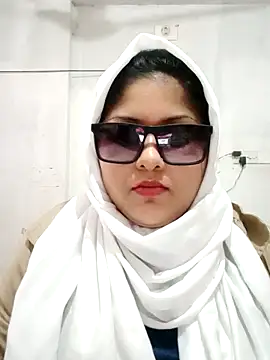 nusrat-n - Nusrat-N's free webcam