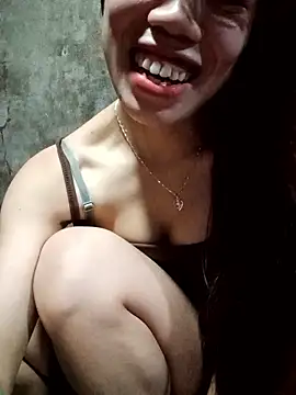 nhinhi-sexy - Nhinhi-sexy's free webcam