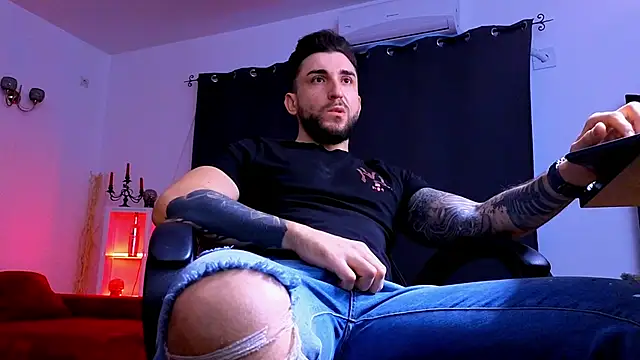 mightyaaron66 (M young) - 𖤐🔥 parTy Time ,House parTy  !  💨𖤐